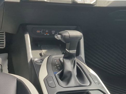 Used 2025 Kia K4 GT-Line Turbo image 18