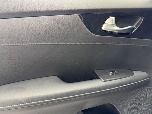 Used 2023 Kia Forte GT-Line w/ GT-Line Premium Package image 41