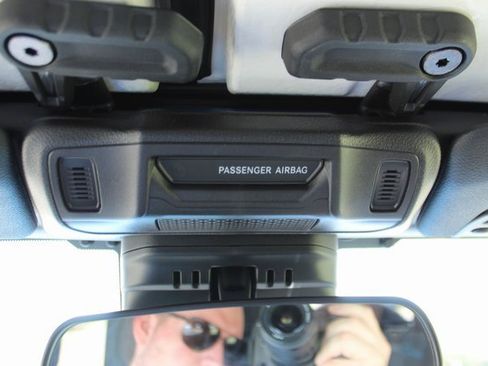 Used 2024 Jeep Wrangler Willys image 24