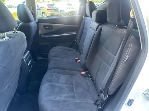 Used 2023 Nissan Murano S AWD/4WD image 18