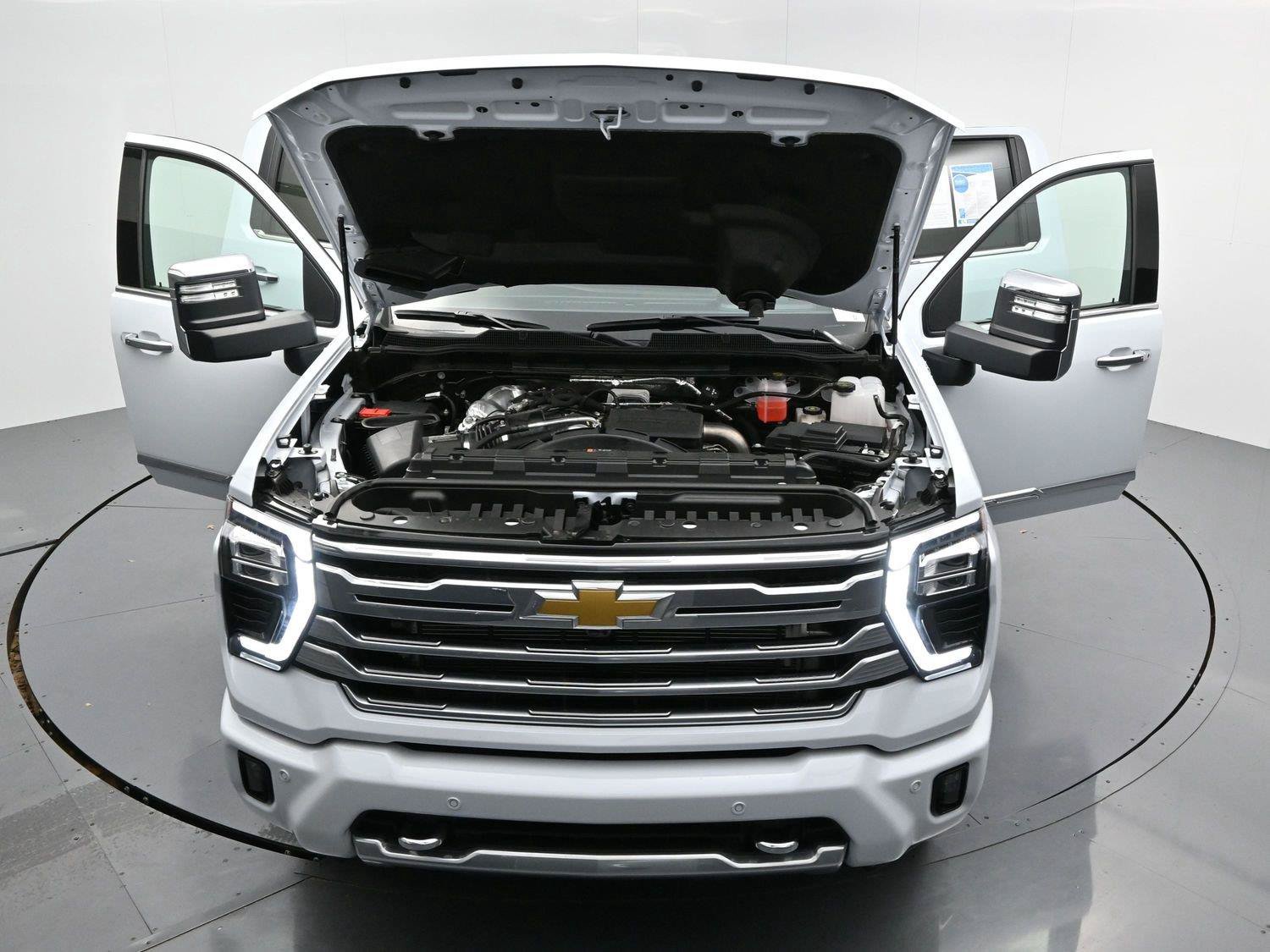 Used 2026 Chevrolet Silverado 3500 High Country w/ Technology Package AWD/4WD image 45