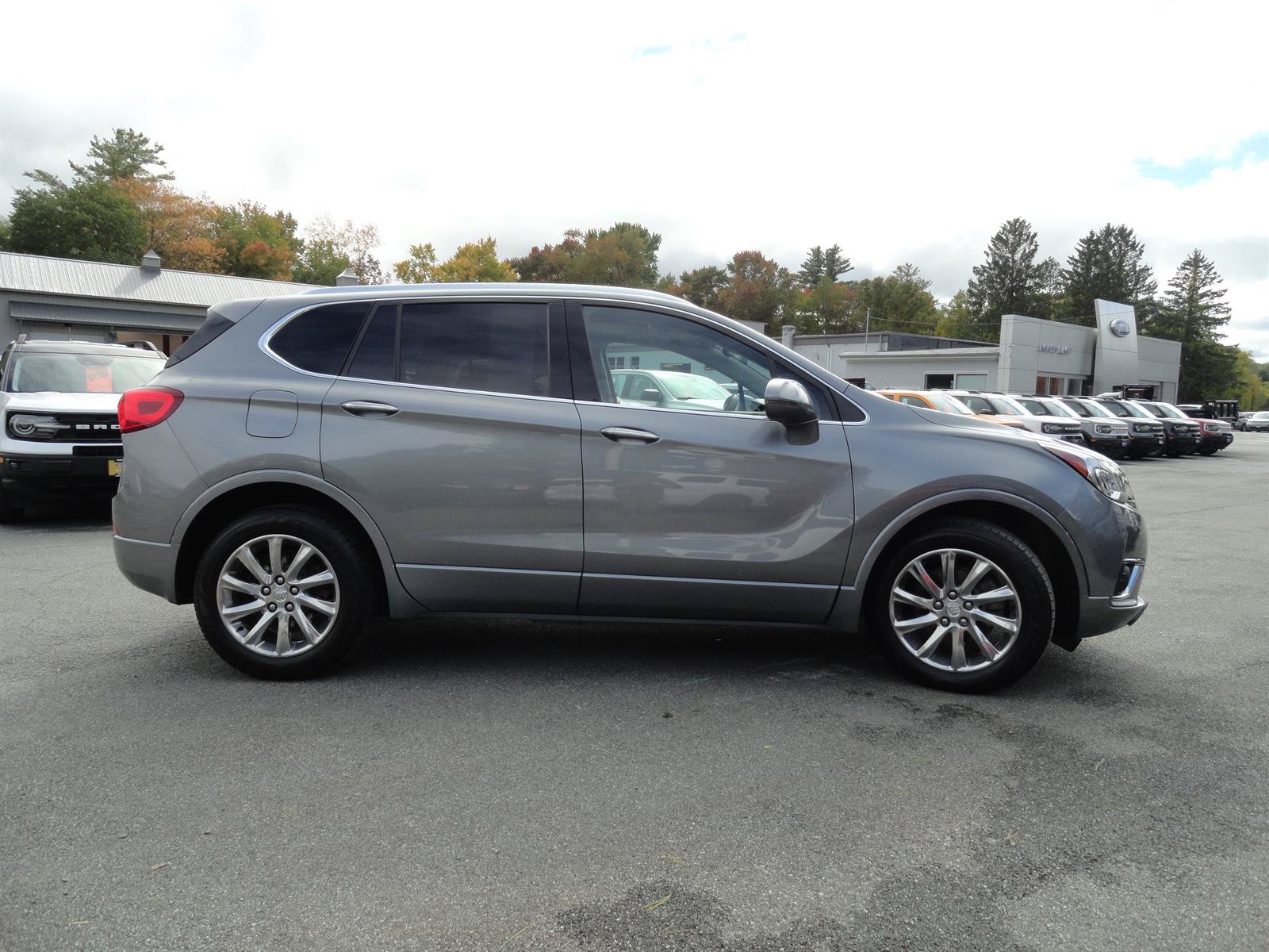 Used 2019 Buick Envision Essence AWD/4WD image 4