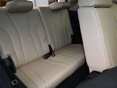 Used 2023 Acura MDX SH-AWD image 30