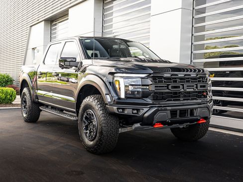 Used 2025 Ford F150 Raptor w/ Equipment Group 803A Raptor R AWD/4WD image 9