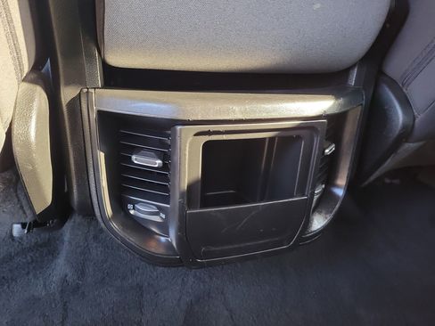 Used 2023 RAM 1500 Big Horn AWD/4WD image 14