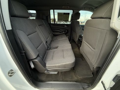 Used 2016 GMC Yukon XL SLE w/ Convenience Package image 32