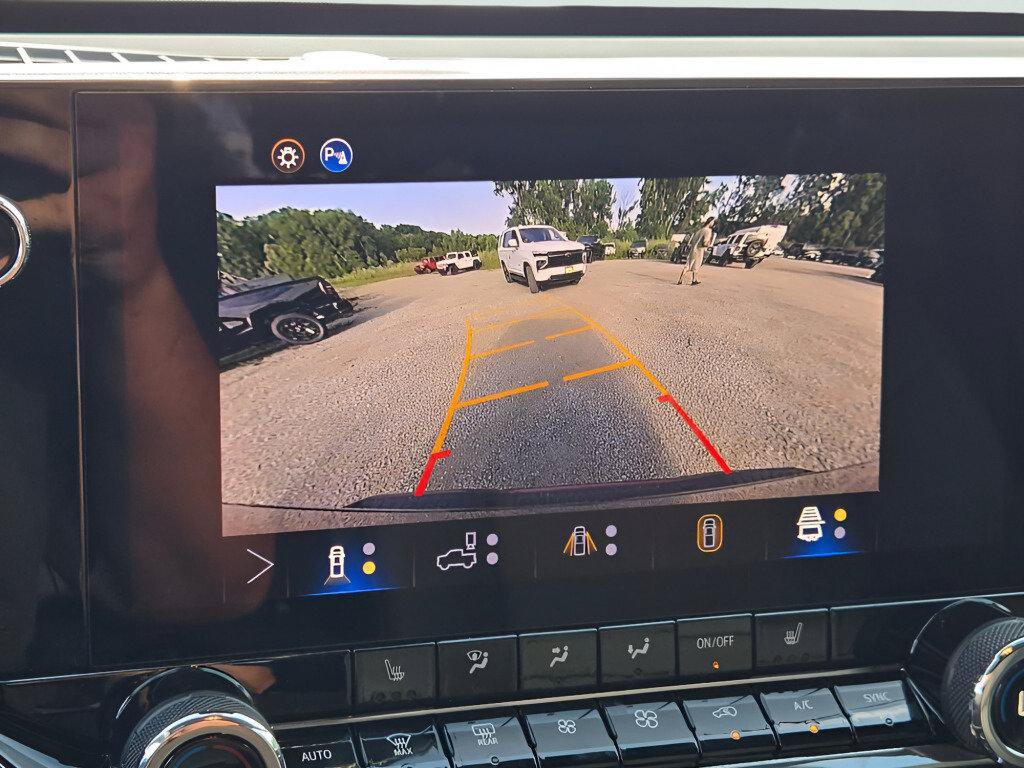 New 2026 Chevrolet Colorado LT w/ LT Convenience Package AWD/4WD image 29