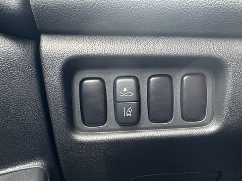 Used 2023 Mitsubishi Outlander Sport ES AWD/4WD image 23