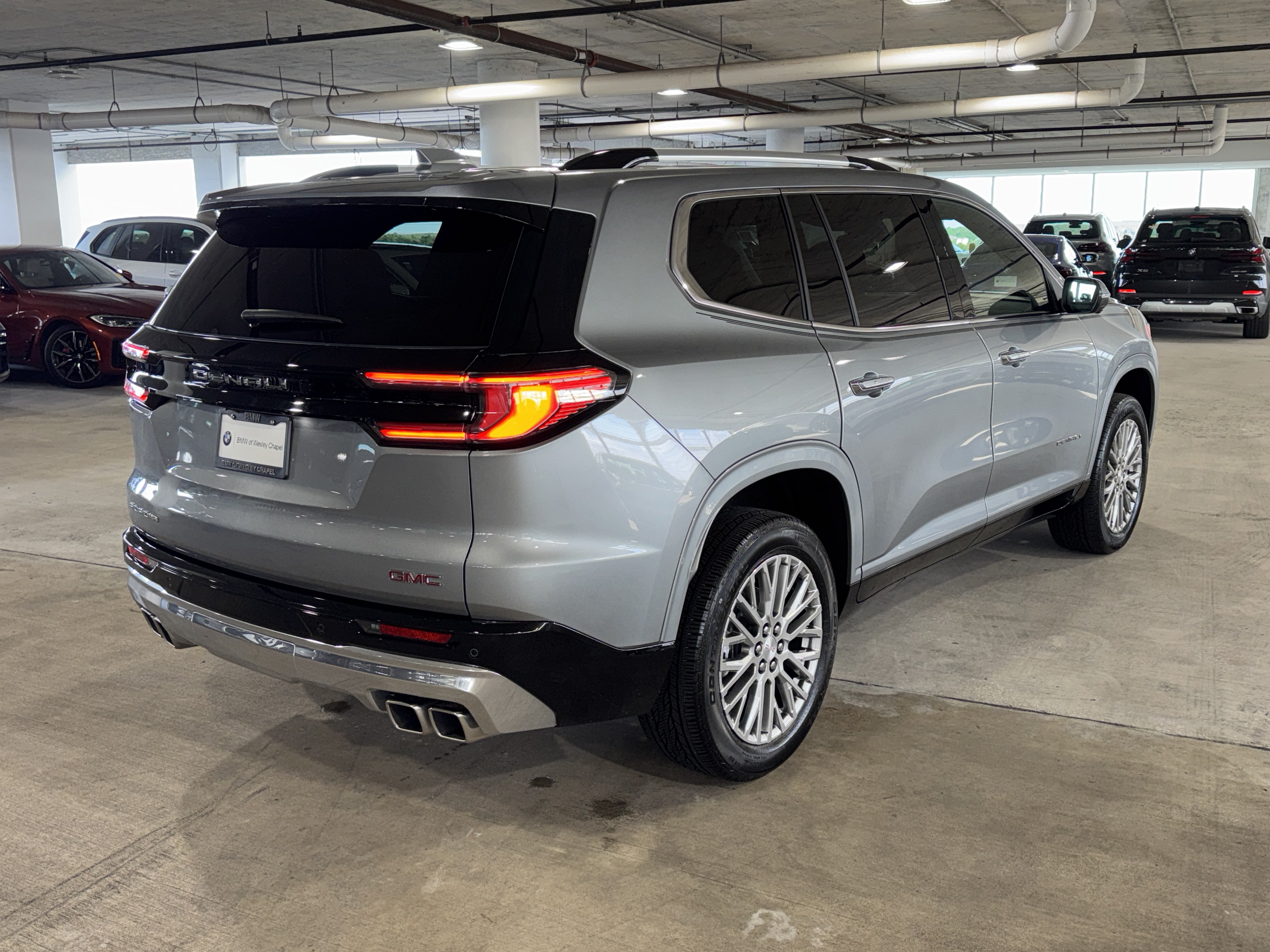 Used 2025 GMC Acadia Denali FWD image 8