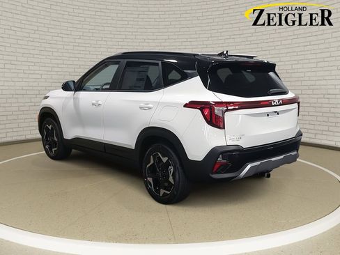 New 2026 Kia Seltos S image 7