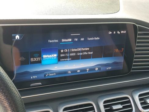 Used 2024 Mercedes-Benz GLS 580 4MATIC image 22
