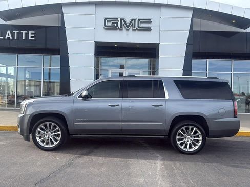 Used 2019 GMC Yukon XL Denali w/ Open Road Package image 1