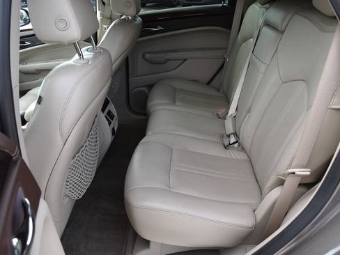 Used 2011 Cadillac SRX Luxury FWD image 7
