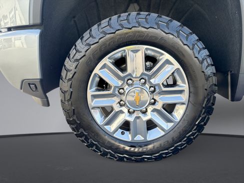 New 2026 Chevrolet Silverado 2500 High Country w/ High Country Premium Package AWD/4WD image 37