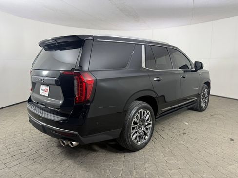 Used 2023 GMC Yukon Denali Ultimate image 7