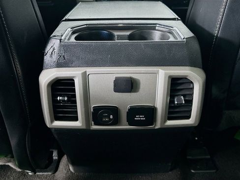 Used 2020 Ford F250 Lariat w/ Lariat Ultimate Package AWD/4WD image 21