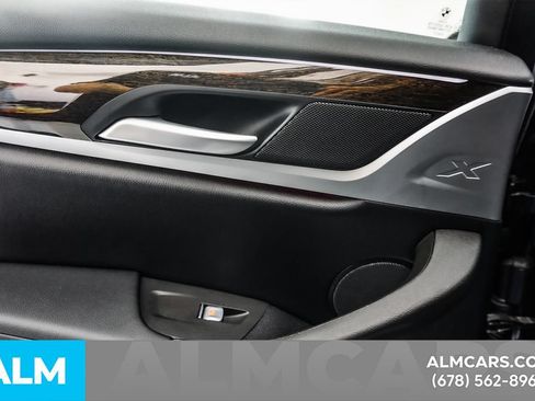 Used 2025 BMW X4 xDrive30i AWD/4WD image 57