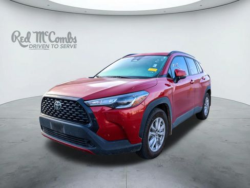 Used 2023 Toyota Corolla Cross LE FWD image 1