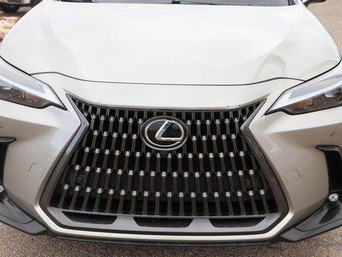 Used 2024 Lexus NX 350 AWD w/ Vision Package image 2