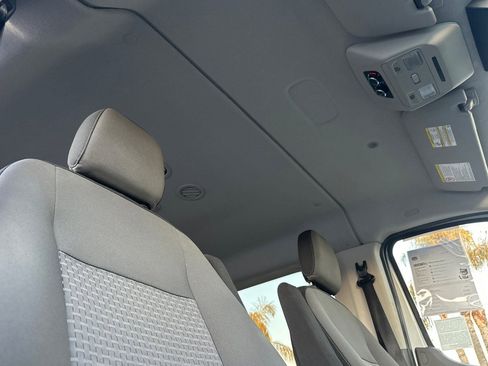 Used 2023 Ford Transit 350 XLT image 22
