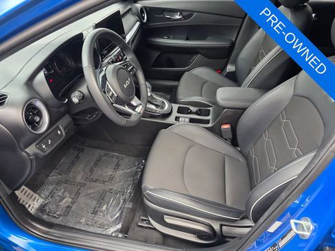 Used 2023 Kia Forte GT-Line w/ GT-Line Premium Package FWD image 9