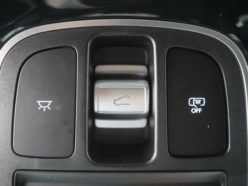 Used 2025 Hyundai Tucson Limited AWD/4WD image 28