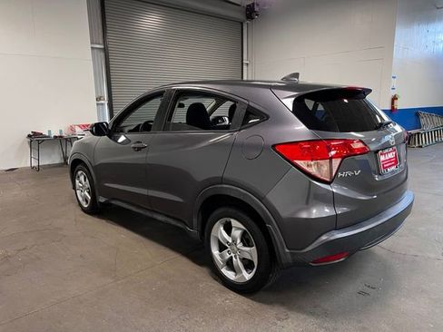 Used 2016 Honda HR-V EX image 5