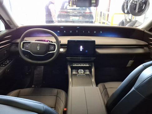 New 2026 Lincoln Nautilus Premier w/ Equipment Group 102A image 6