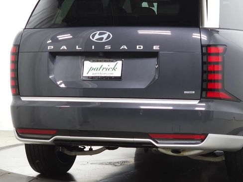 Used 2026 Hyundai Palisade Calligraphy AWD/4WD image 12