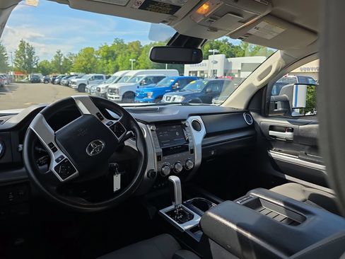 Used 2020 Toyota Tundra SR5 w/ SX Package AWD/4WD image 19