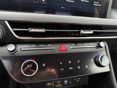 Certified 2026 Hyundai Sonata SEL FWD image 18