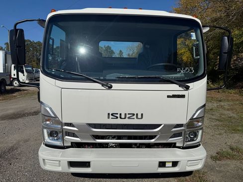 New 2026 Isuzu NPR RWD image 2