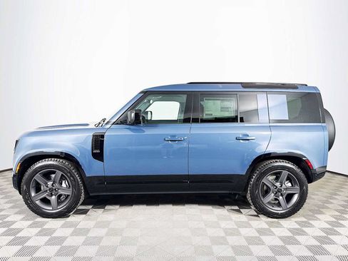 New 2026 Land Rover Defender 110 X-Dynamic SE AWD/4WD image 8