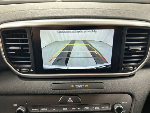Used 2020 Kia Sportage LX w/ LX Popular Package AWD/4WD image 15