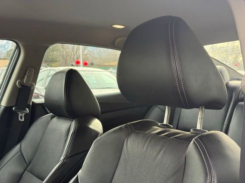 Used 2018 Nissan Maxima 3.5 SV image 11