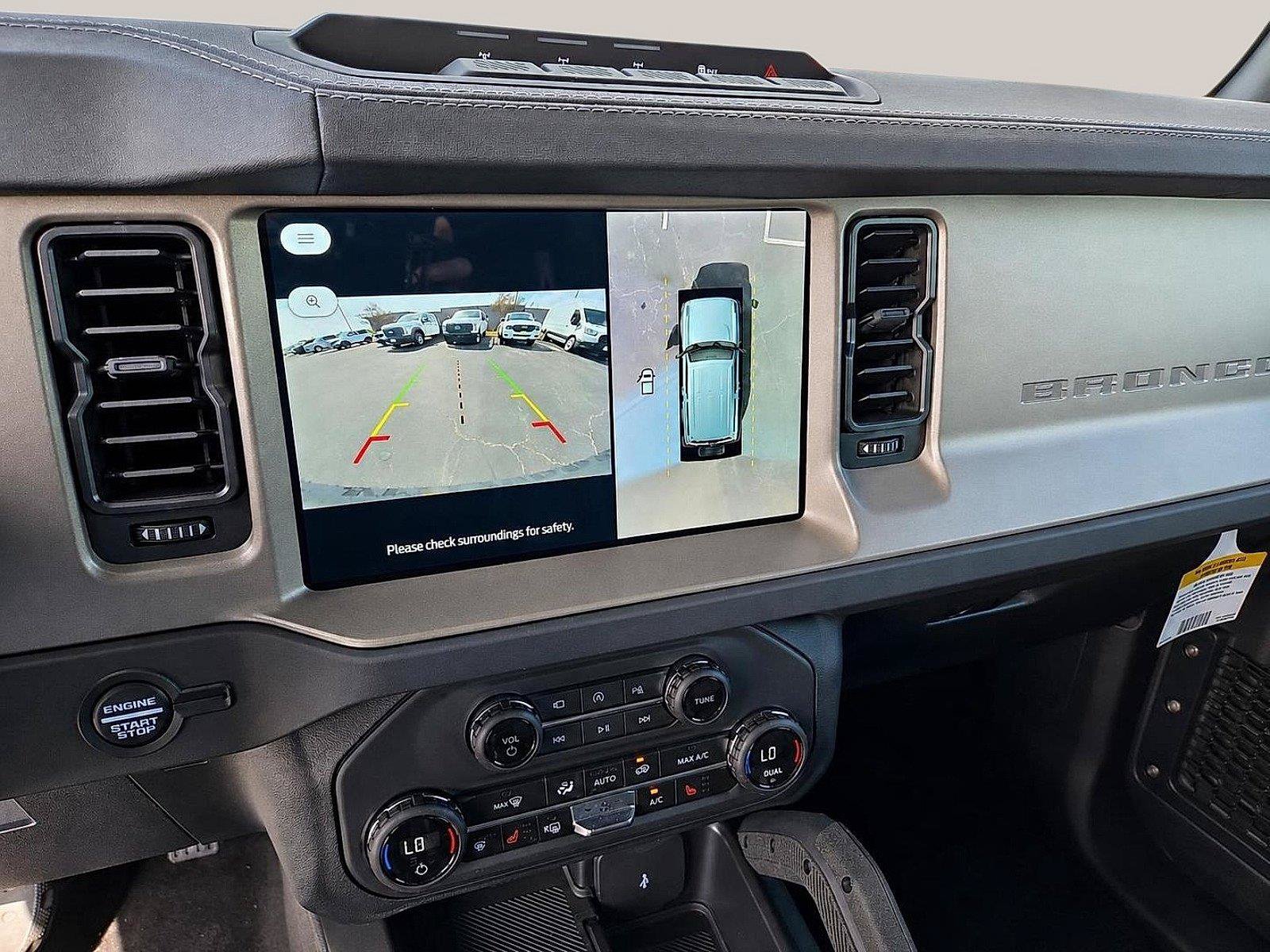 Used 2025 Ford Bronco Outer Banks w/ Sasquatch Package AWD/4WD image 19