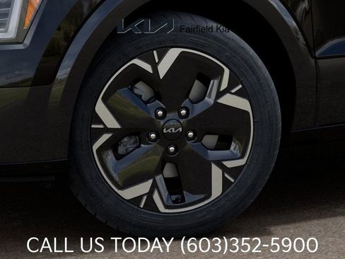 New 2026 Kia Niro Wind FWD image 9