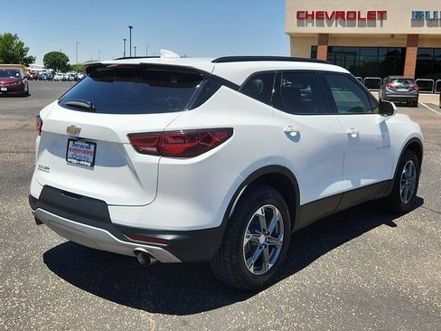 Certified 2023 Chevrolet Blazer LT w/ Convenience Package FWD image 4