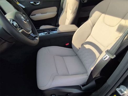 New 2026 Volvo XC60 B5 Plus w/ Protection Package Premier image 16