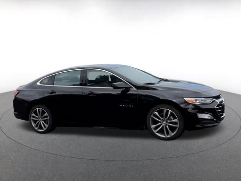 Used 2024 Chevrolet Malibu LT image 11