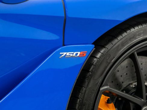 Used 2024 McLaren 750S Spider image 7