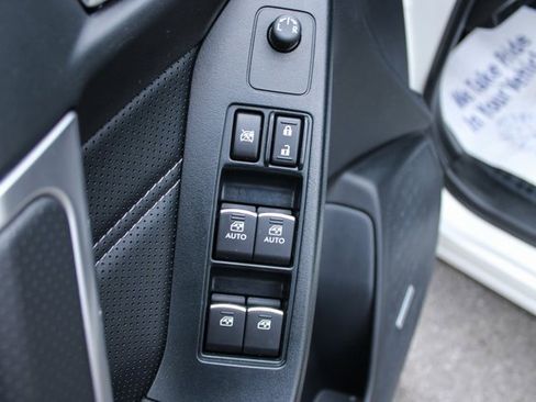 Used 2018 Subaru Forester 2.5i Touring w/ Popular Package #2 image 11