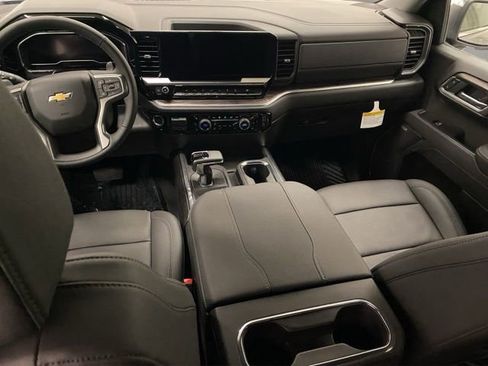 New 2025 Chevrolet Silverado 1500 LTZ w/ LTZ Convenience Package II image 12
