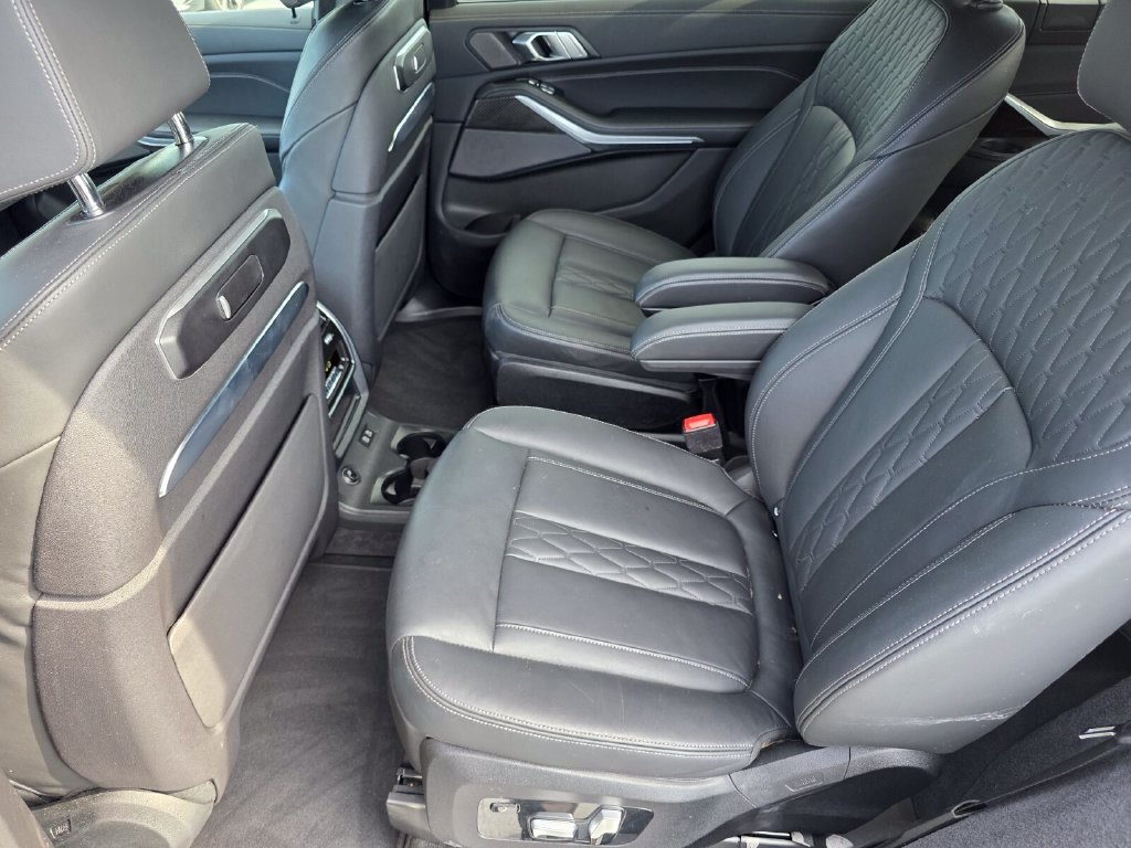 Certified 2024 BMW X7 M60i w/ Executive Package AWD/4WD image 14
