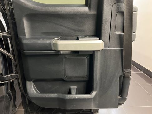 Used 2015 Ford F150 Lariat w/ Equipment Group 502A Luxury image 37