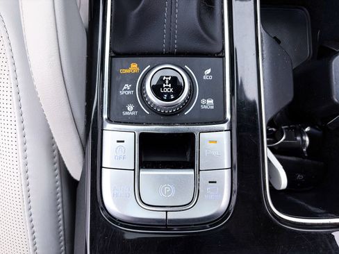 Used 2021 Kia Telluride SX w/ SX Prestige Package AWD/4WD image 33