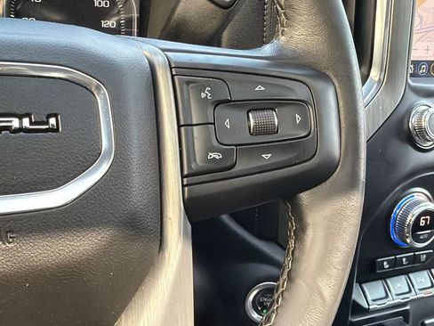 Used 2022 GMC Sierra 1500 Denali w/ Denali Premium Package image 24