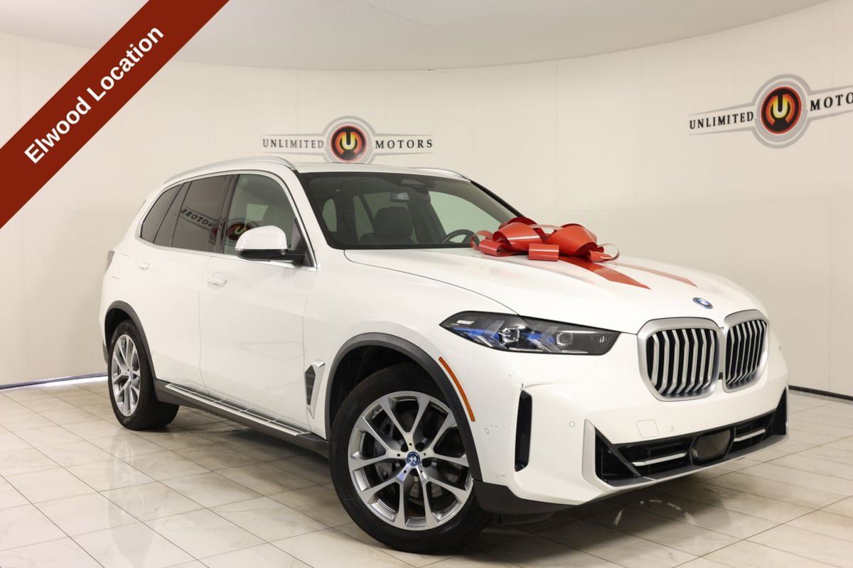 Used 2025 BMW X5 xDrive50e AWD/4WD image 1