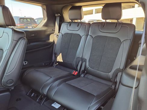 New 2025 Jeep Grand Cherokee L Altitude RWD image 13