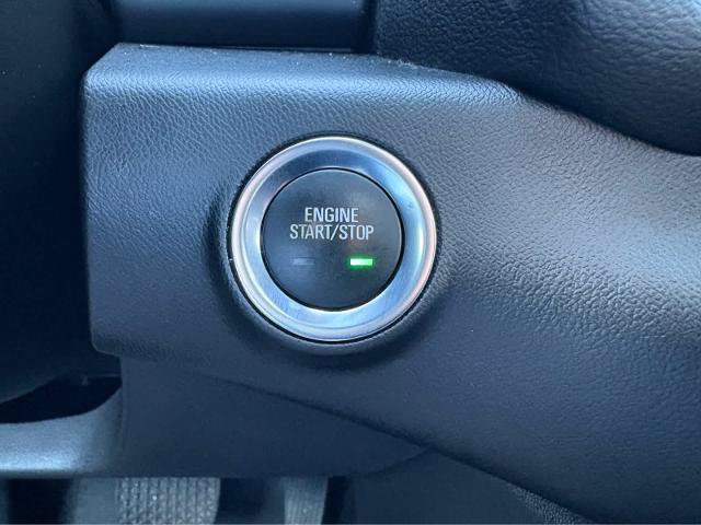 Used 2022 GMC Terrain SLT w/ Infotainment Package II AWD/4WD image 27